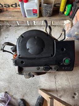 Motor Octavia 1 1.6i 55kw AEE
