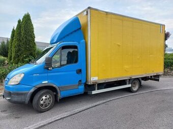 IVECO DAILY 35C15 3,0 diesel do 3,5 tony