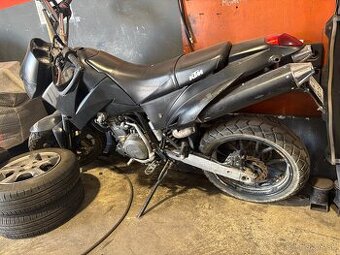 Ktm lc4