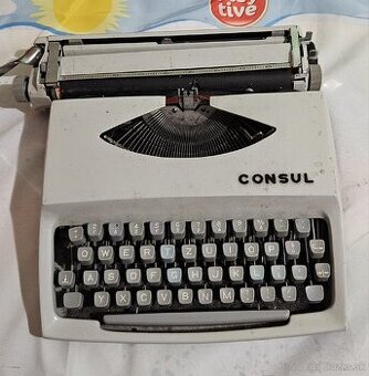 Zmes rôznych vecí na predaj