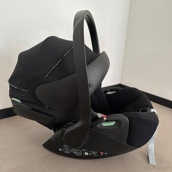 CYBEX Cloud T i-Size Urban Mobility Black