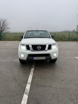 Nissan Navara 2.5d 140kw 2010