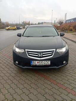 Honda Accord 2,2 I-DTEC executive 110kw
