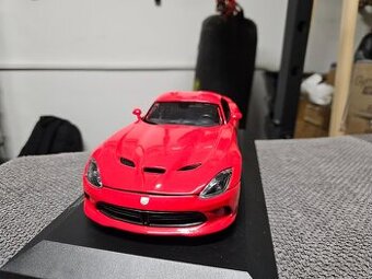 Model Dodge Viper GTS 2013 1/18