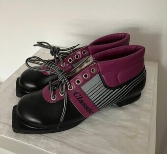 Bežkárske lyžiarky Botas Classic