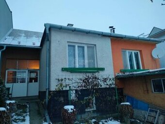 Predaj: Rodinný dom so záhradou a možnosťou ďalšej stavby v