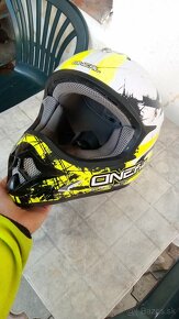 Predám Motocrossovú Prilbu
