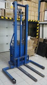 Predám akumulátorový paletizačný vozík BLUE GIANT P150-20