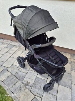 Britax b-motion 4