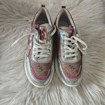 Guess tenisky - 1