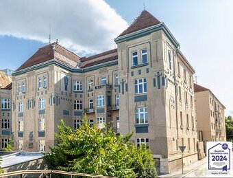 Prémiové rezidenčné bývanie - 4 izbový byt - Palác Jeney