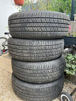 235/60 R18 Letné