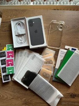 Apple iPhone 16 - 1