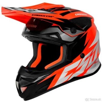 Prilby/ helmy prilba helma