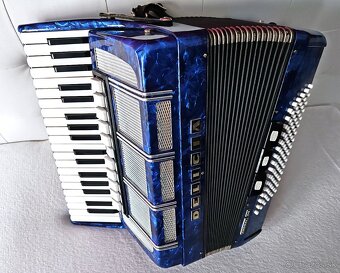 Predam akordeon DELICIA Carmen 96 bas., TOP stav...