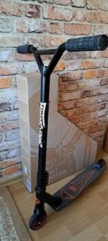 Kolobežka Street Surfing