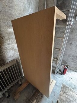 Konferencny stolik ako novy