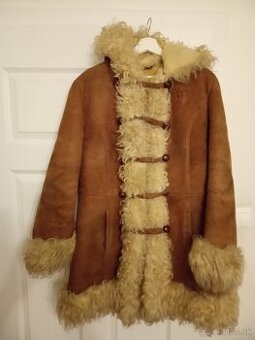 Retro pravý dámsky ovčí kožuch, L , 48