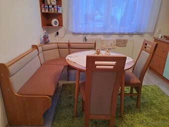 Sedacia zostava: rohová lavica, okrúhly stôl, 2 stoličky
