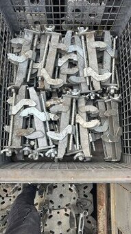 Univerzálna vyrovnávacia svorka Doka Frami