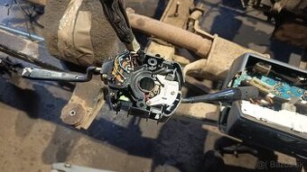 Páčka svetiel stieračou Mitsubishi Pajero Mk1