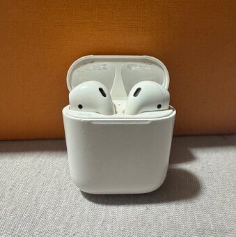 AirPod 2