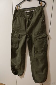 Nohavice s vreckami Bershka