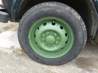 Pneumatiky celoročné na orig.diskoch Lada Niva-TOP stav R16