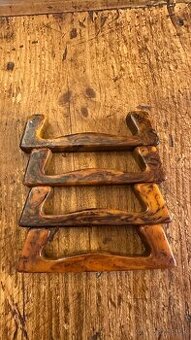 bakelitové úchytky