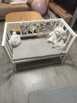 Postieľka, prístelka, kolíska a lavička