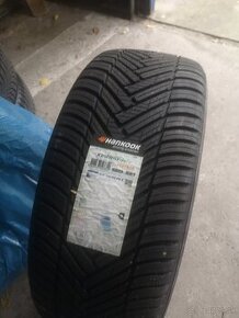 celorocne pneumatiky Hankook Kinergy 255/45 R20 105