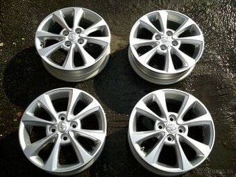 R15 4x100 ALU disky YARIS