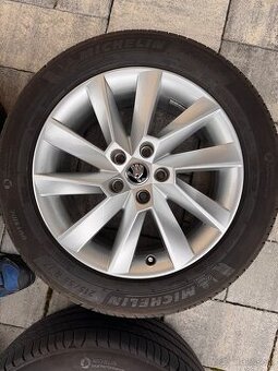 Disky Skoda r17 pneu 215/55