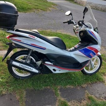 Predám Honda pcx 125