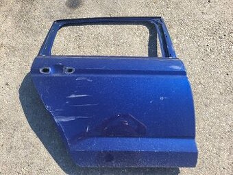 Volkswagen touran 5ta dvere prave zadne