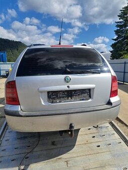Kufrove dvere Skoda Octavia 1