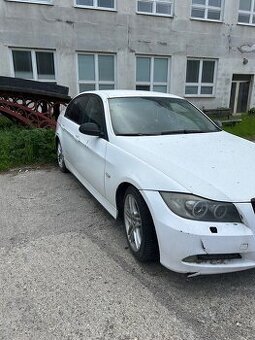 Predám bmw e90 320d