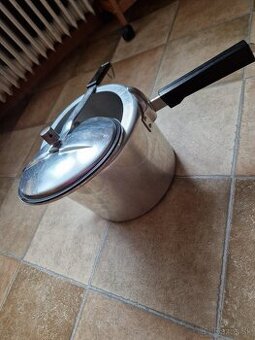 Starsia kuchta, papinak