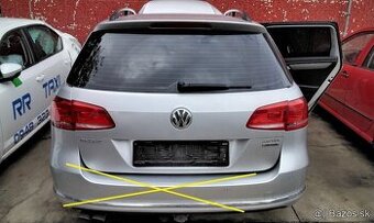 predám DVERE Volkswagen Passat B7 2.0 TDi 2013 COMBI VARIANT