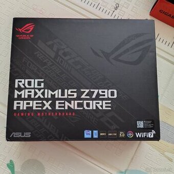 ASUS ROG MAXIMUS Z790 APEX ENCORE
