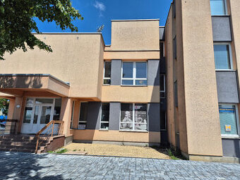 Kancelária - Obchodný priestor