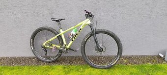 Trek Xcaliber 9