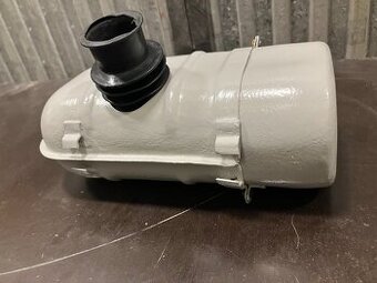 Predam tlmic sania / vzduch. filter na skuter Tatran / Manet