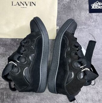 Lanvin curb