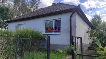 NA PREDAJ Dom s rozľahlým pozemkom - Veľaty