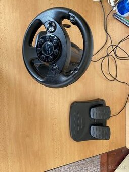 Volant s pedálmi,2 move ovládače k ps3