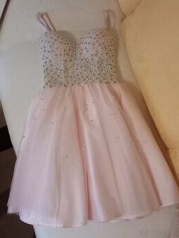 Spoločenské luxusné šaty