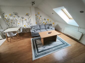Prenájom podkrovného bytu blízko centra Prešova