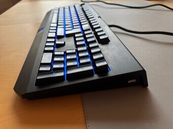 Razer Blackwidow Chroma - mechanická klávesnica - 1