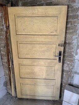 Stare vchodove dvere